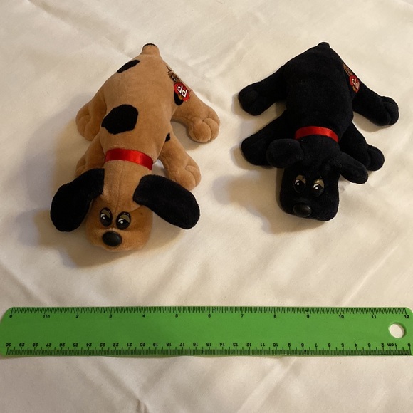 Set of 2 - Miniature Pound Puppies - Picture 3 of 5